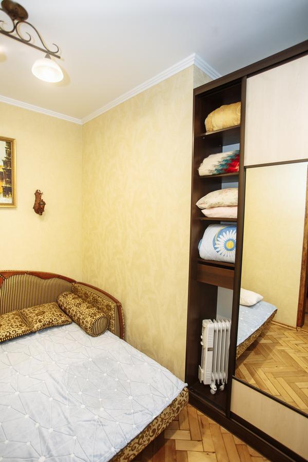 Halytska Apartman Lviv Kültér fotó
