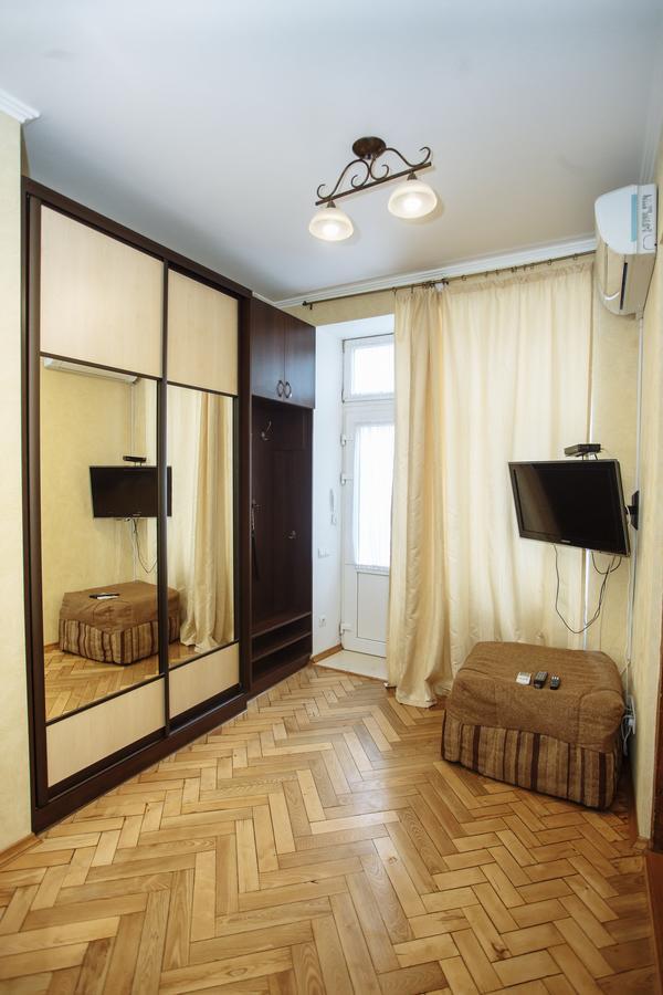 Halytska Apartman Lviv Kültér fotó